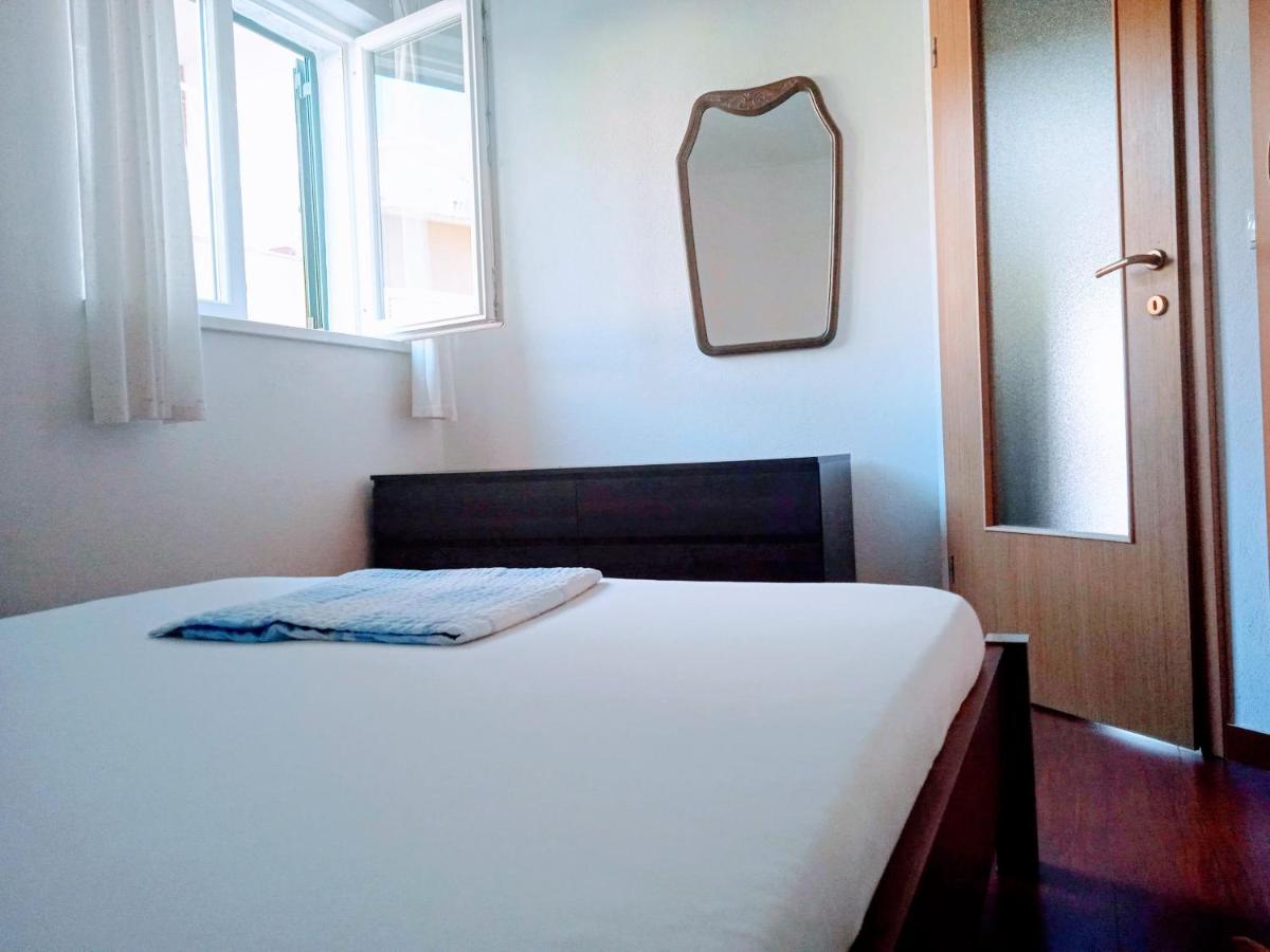 Harbour-Side Apartment With Beautiful Terrace Podgora Buitenkant foto