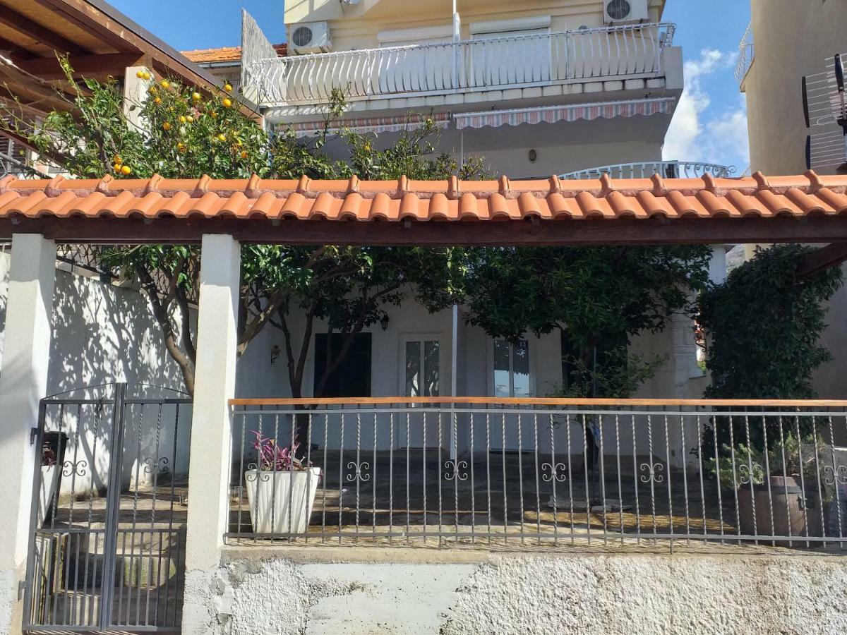 Harbour-Side Apartment With Beautiful Terrace Podgora Buitenkant foto